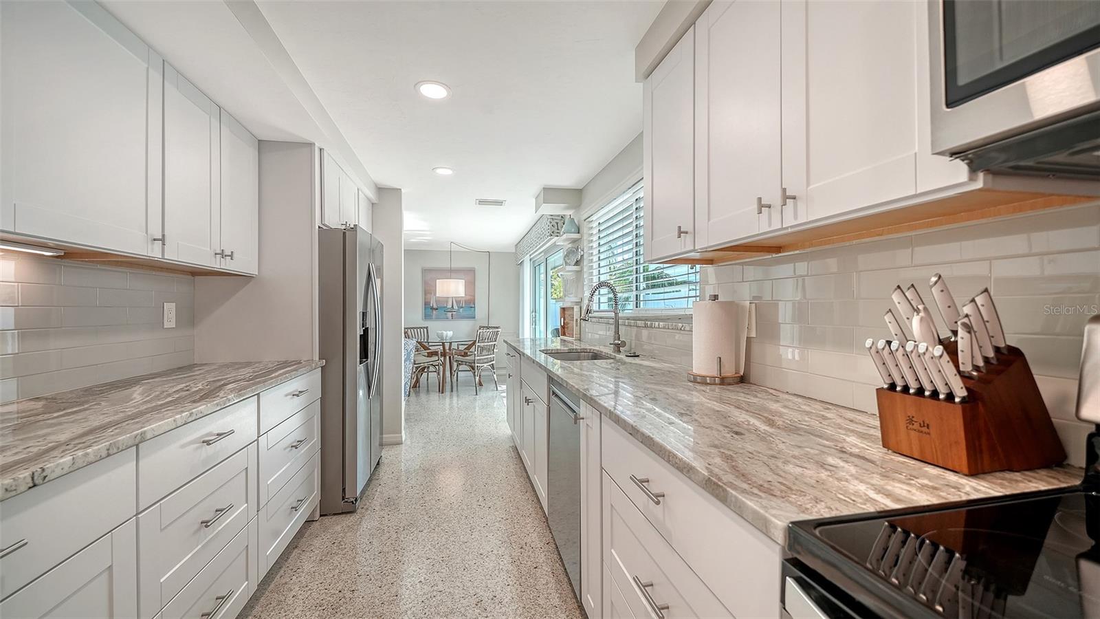 Image 11 of 56 For 404 Polk Drive