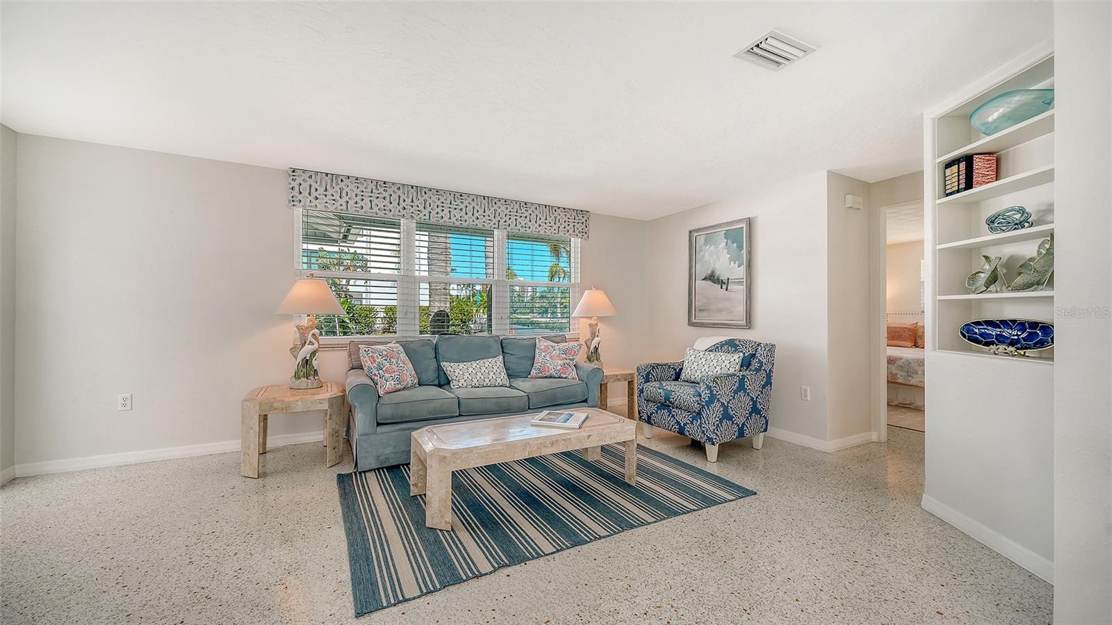 Image 6 of 56 For 404 Polk Drive