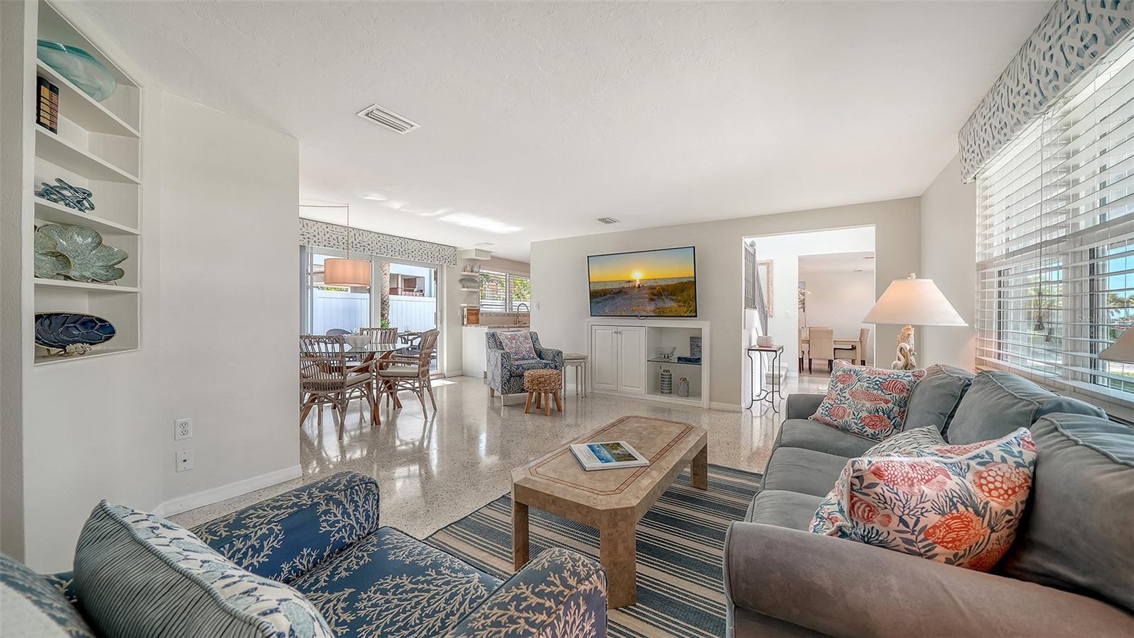 Image 8 of 56 For 404 Polk Drive