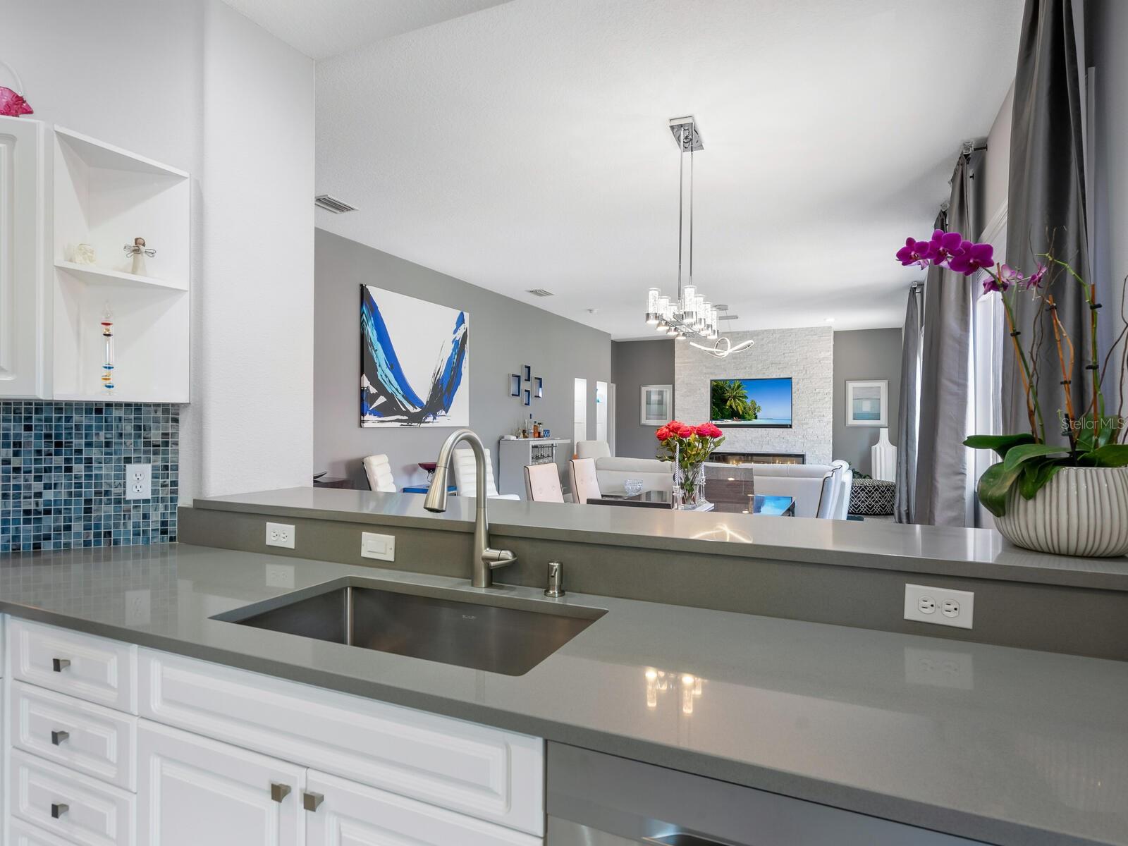 Image 14 of 41 For 5237 97th Street E