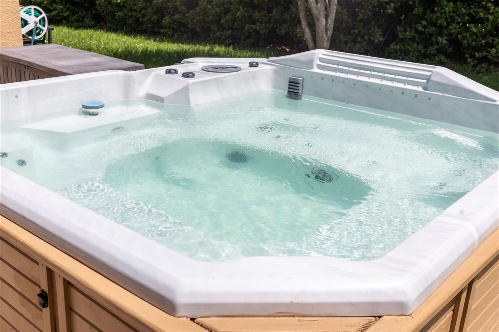 Image 29 of 41 For 5237 97th Street E