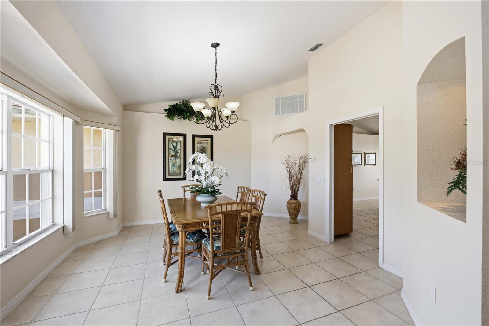 Image 12 of 59 For 18239 Regan Avenue