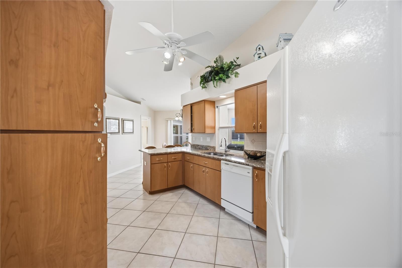 Image 16 of 59 For 18239 Regan Avenue