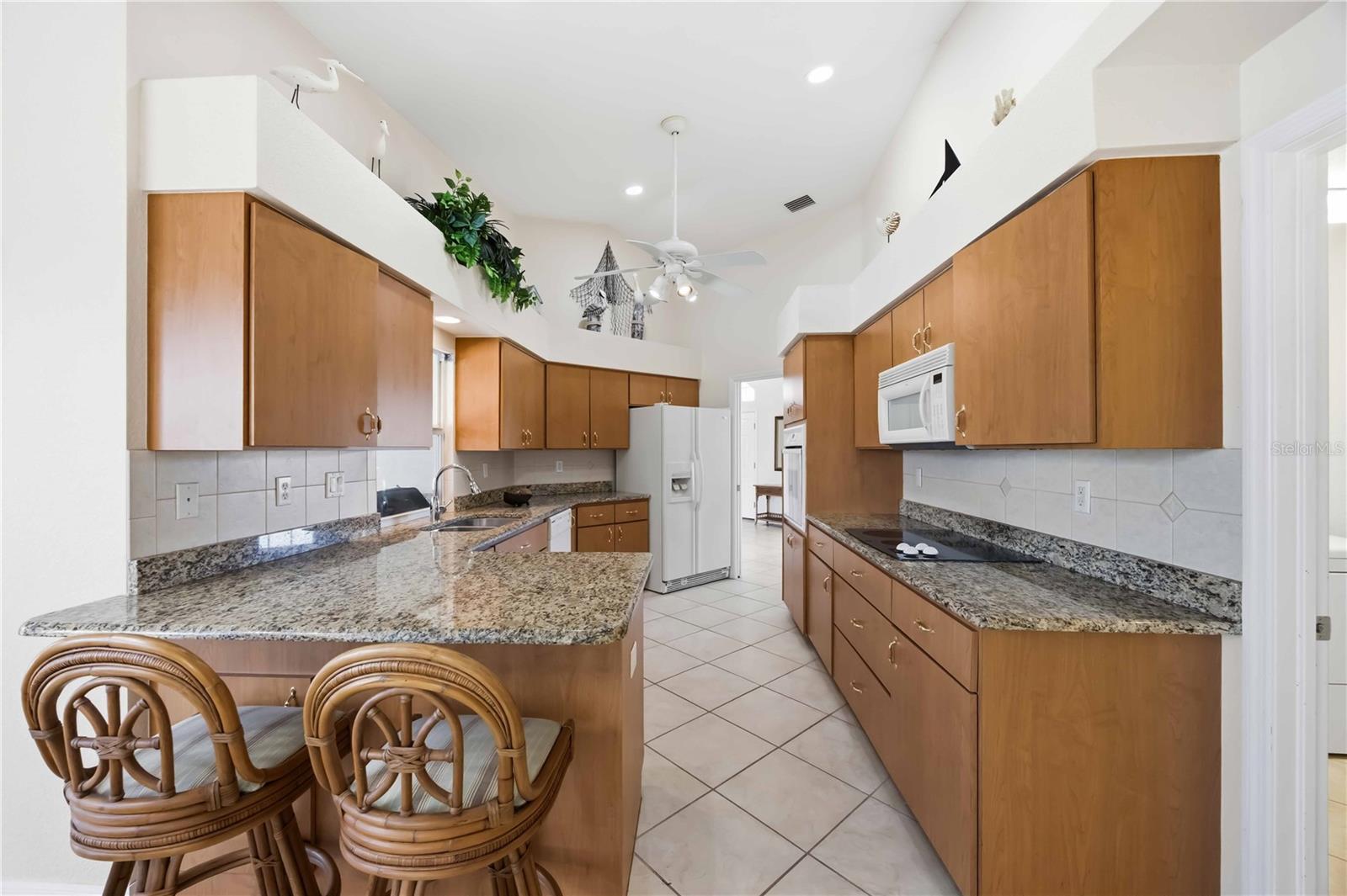 Image 19 of 59 For 18239 Regan Avenue