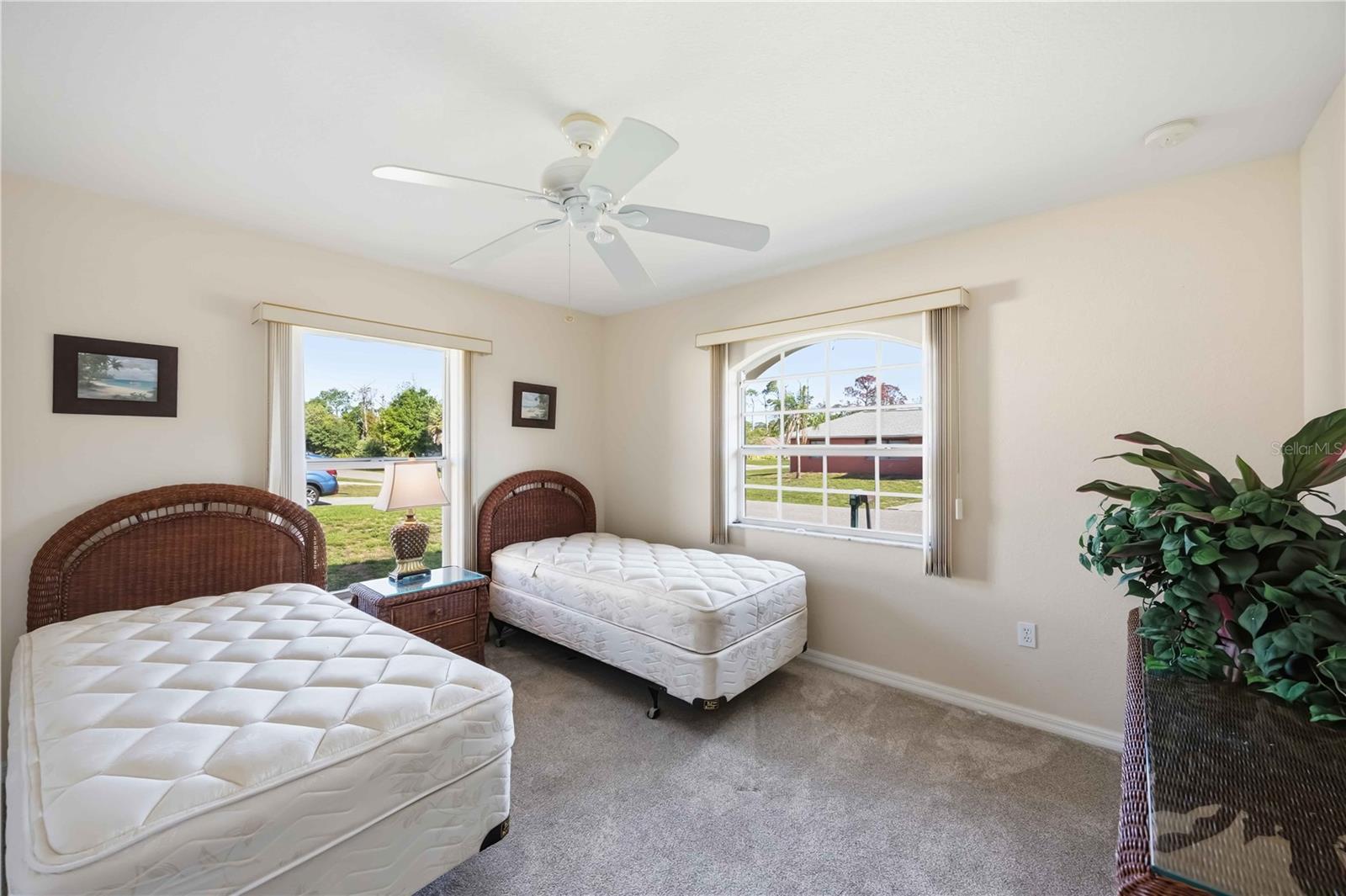 Image 37 of 59 For 18239 Regan Avenue