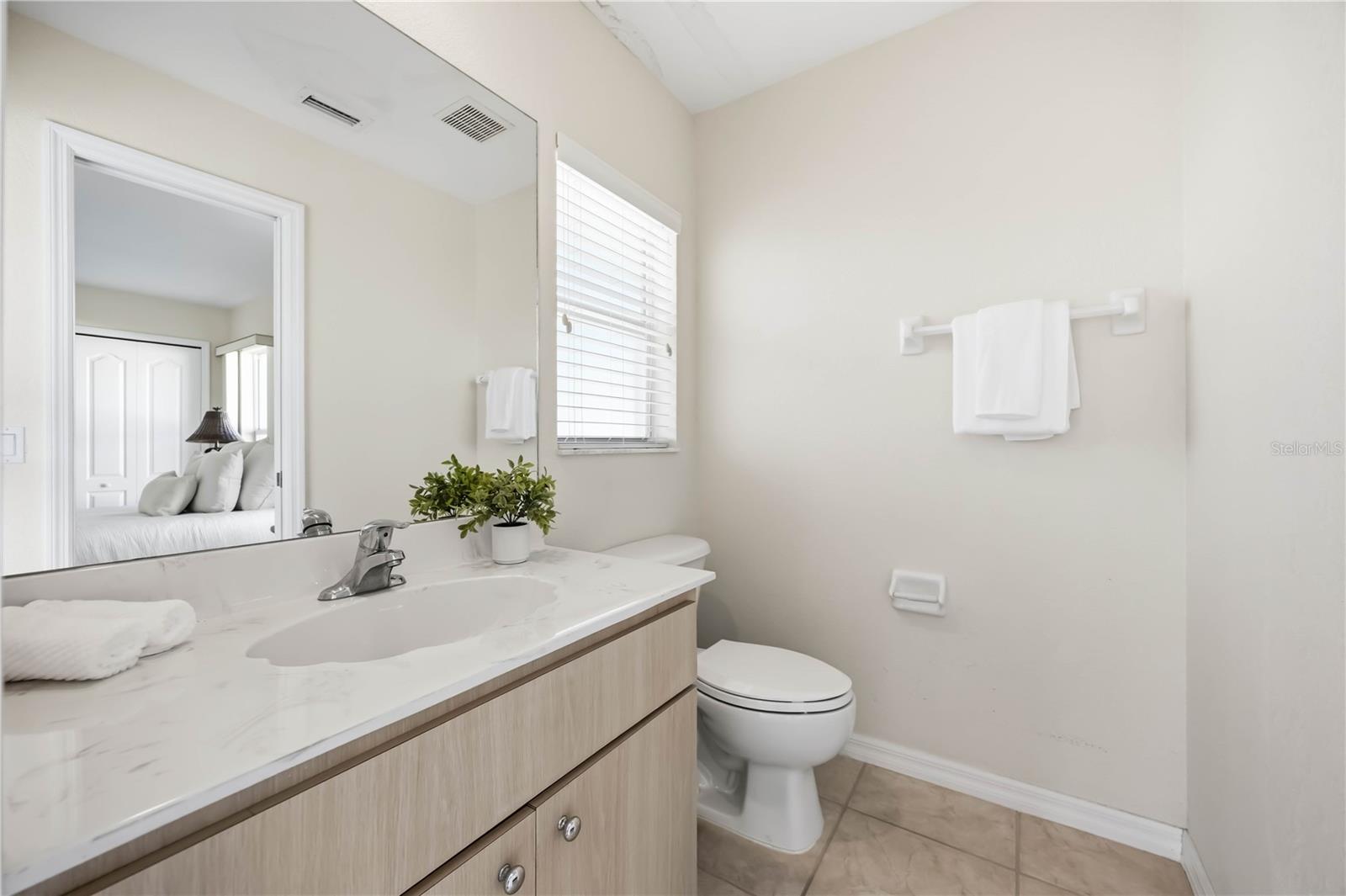 Image 40 of 59 For 18239 Regan Avenue