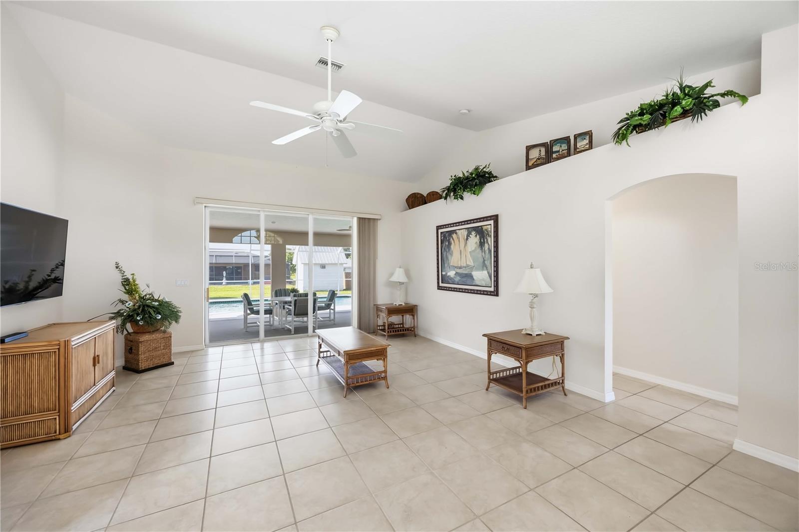 Image 7 of 59 For 18239 Regan Avenue