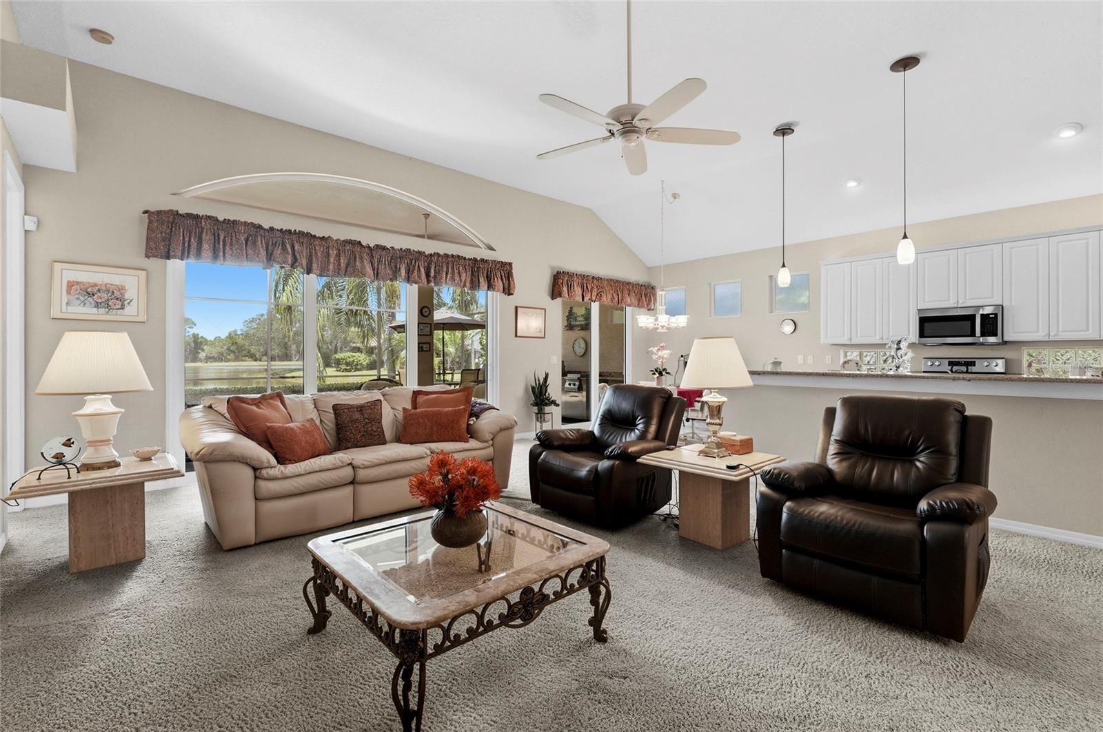 Image 7 of 83 For 7822 Troon Court