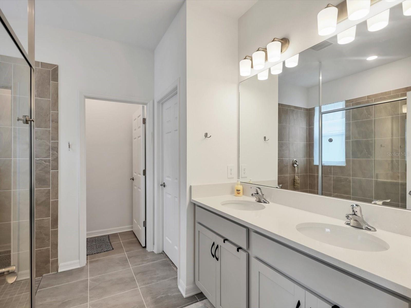 Image 21 of 52 For 7724 Saloon Lane