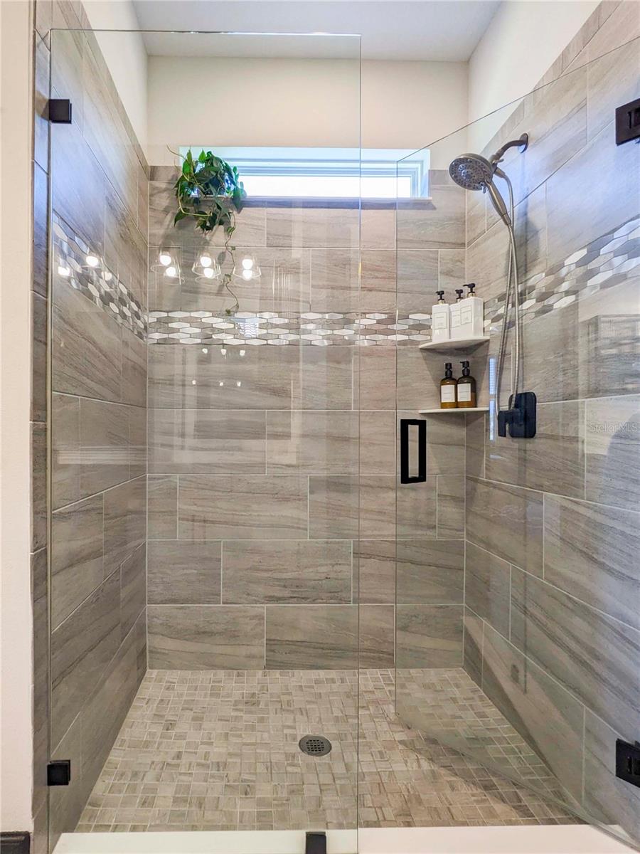 Image 13 of 49 For 3324 Big Sky Way