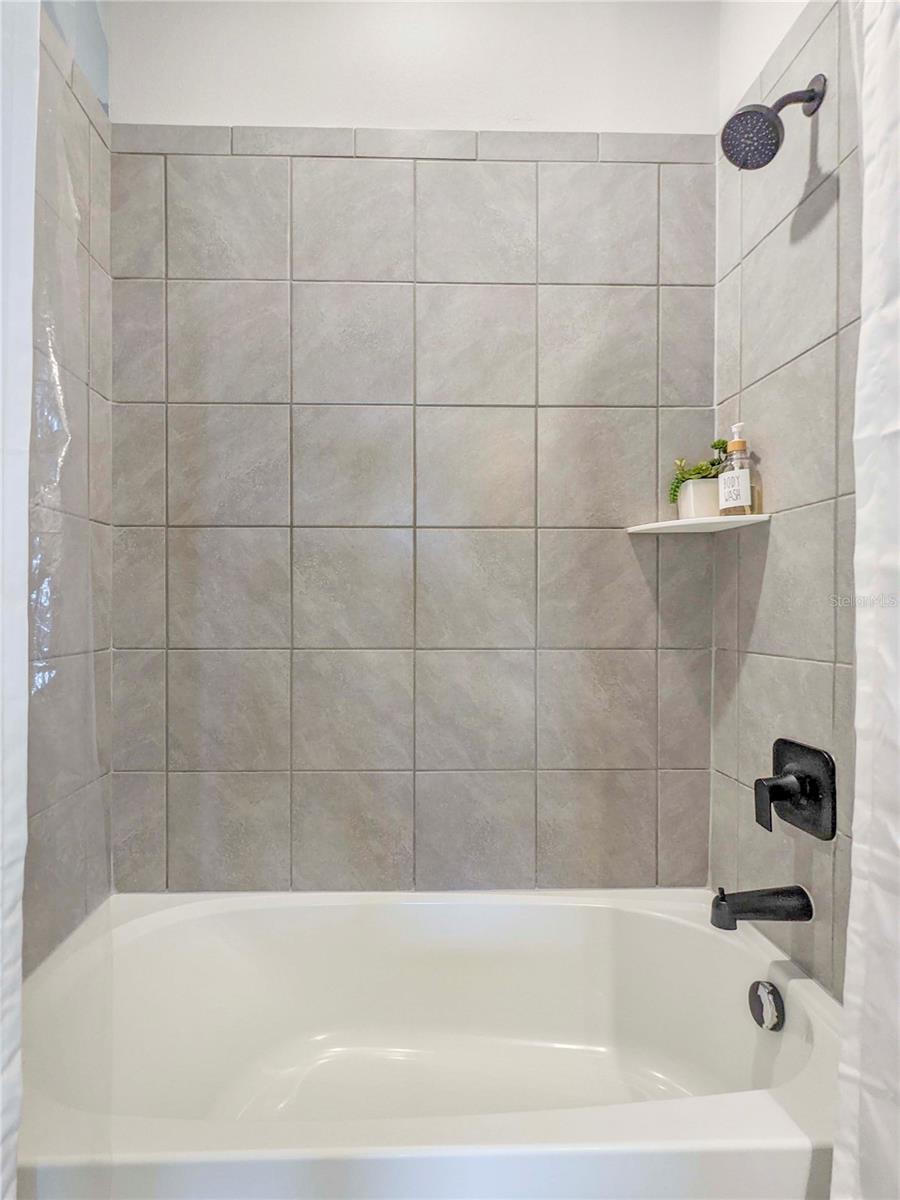 Image 23 of 49 For 3324 Big Sky Way