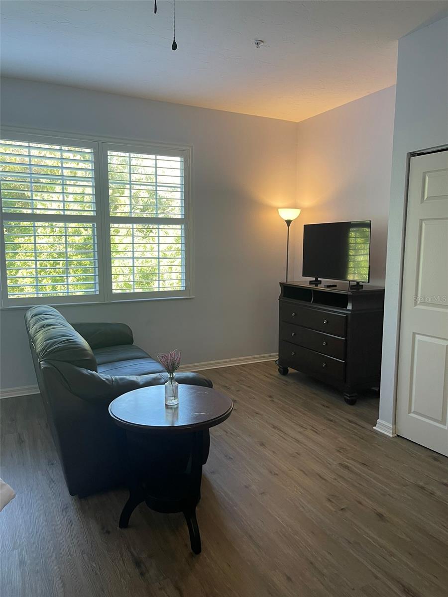 Image 11 of 17 For 3506 54th Drive W 204