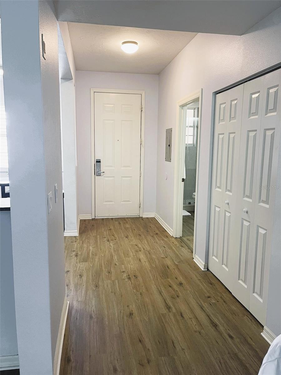 Image 2 of 17 For 3506 54th Drive W 204