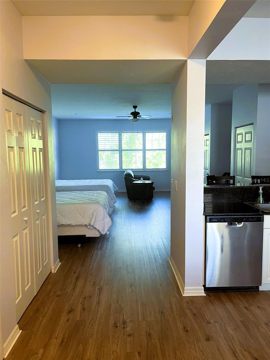 Image 3 of 17 For 3506 54th Drive W 204