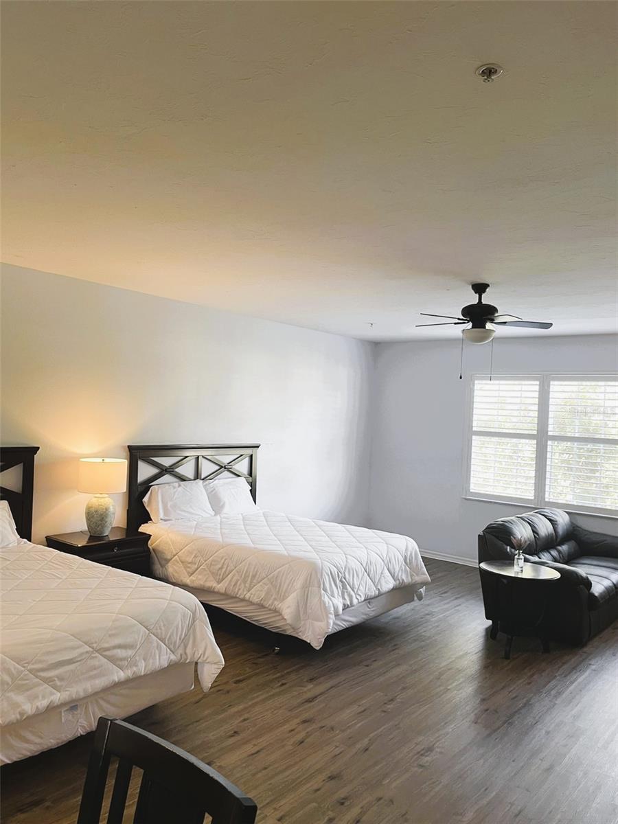 Image 5 of 17 For 3506 54th Drive W 204