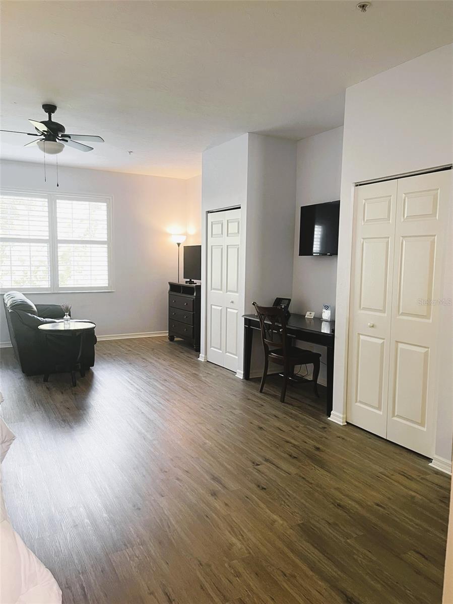 Image 9 of 17 For 3506 54th Drive W 204