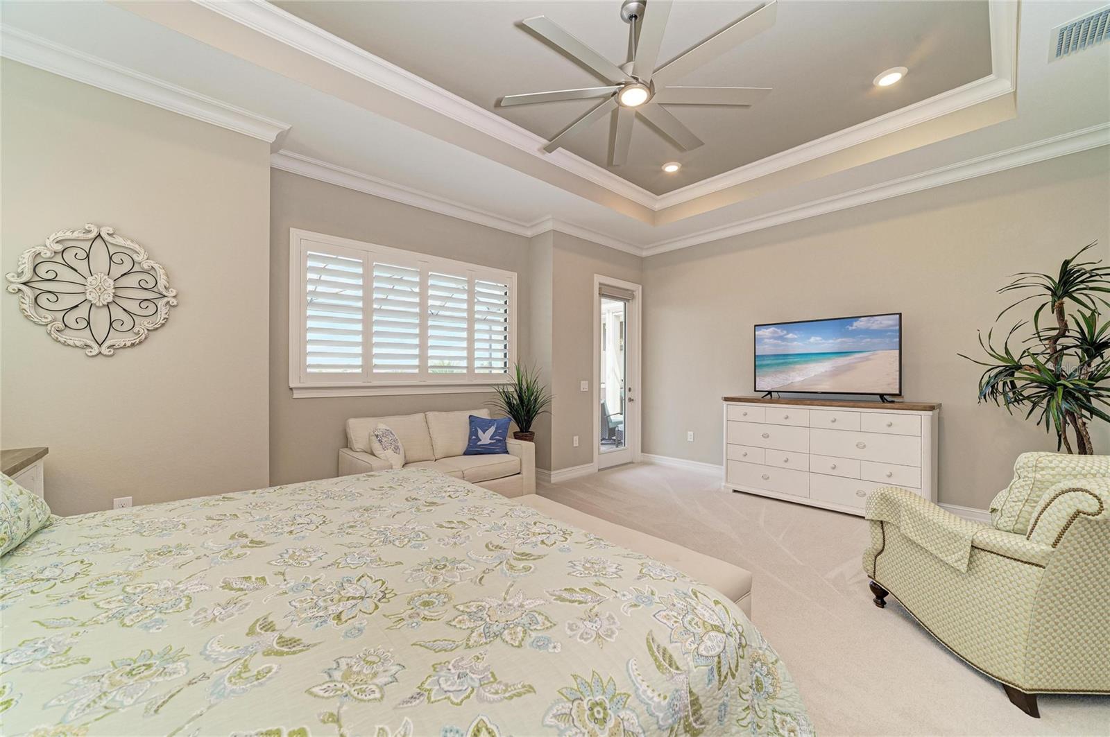 Image 53 of 100 For 296 Maraviya Boulevard