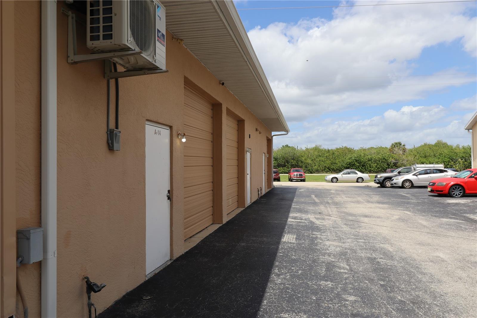 Image 10 of 15 For 19800 Veterans Boulevard A14