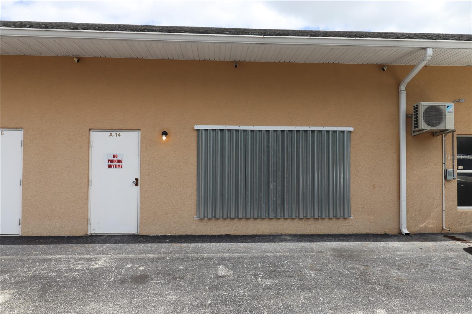 Image 12 of 15 For 19800 Veterans Boulevard A14