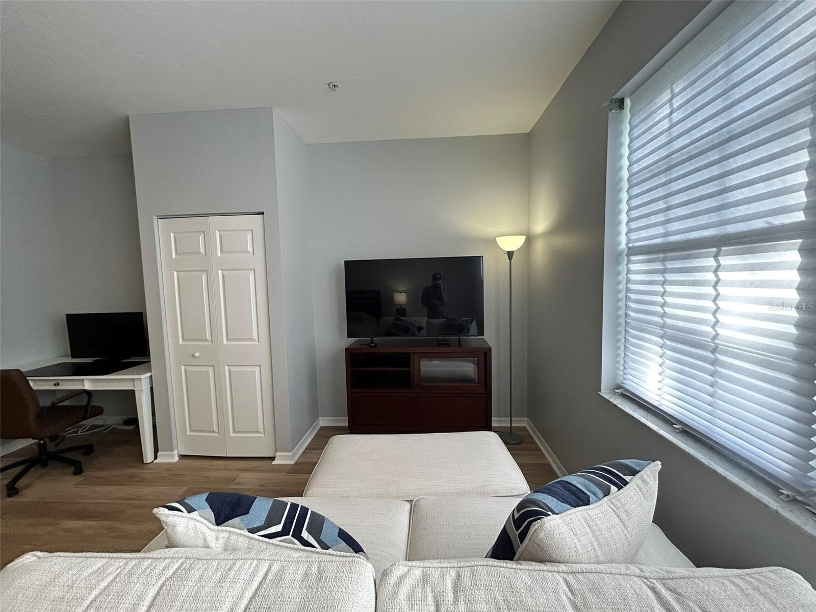 Image 10 of 14 For 3506 54th Drive W 205