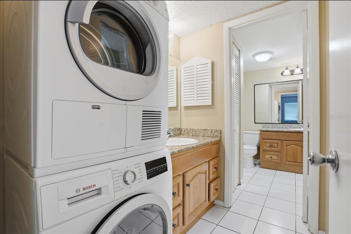 Image 25 of 30 For 3700 Osprey Avenue 115