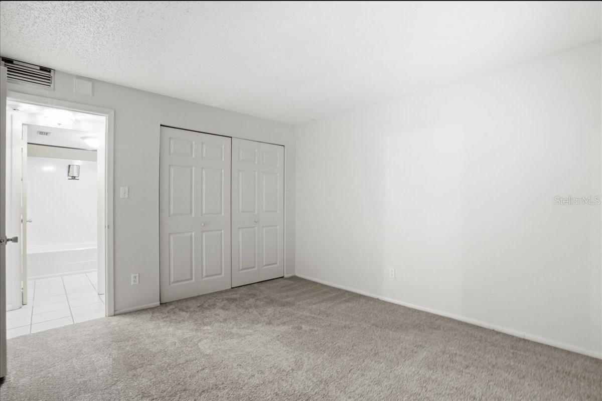 Image 27 of 30 For 3700 Osprey Avenue 115