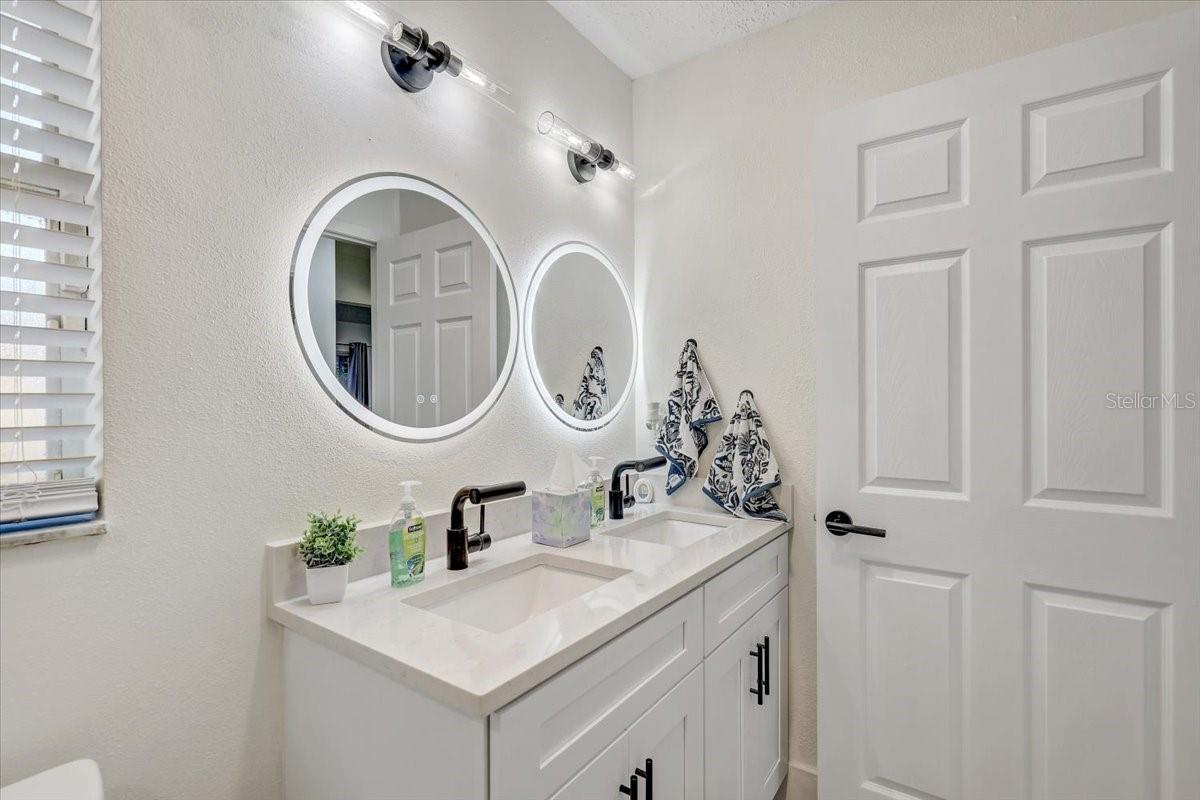 Image 31 of 42 For 6505 64th Lane E