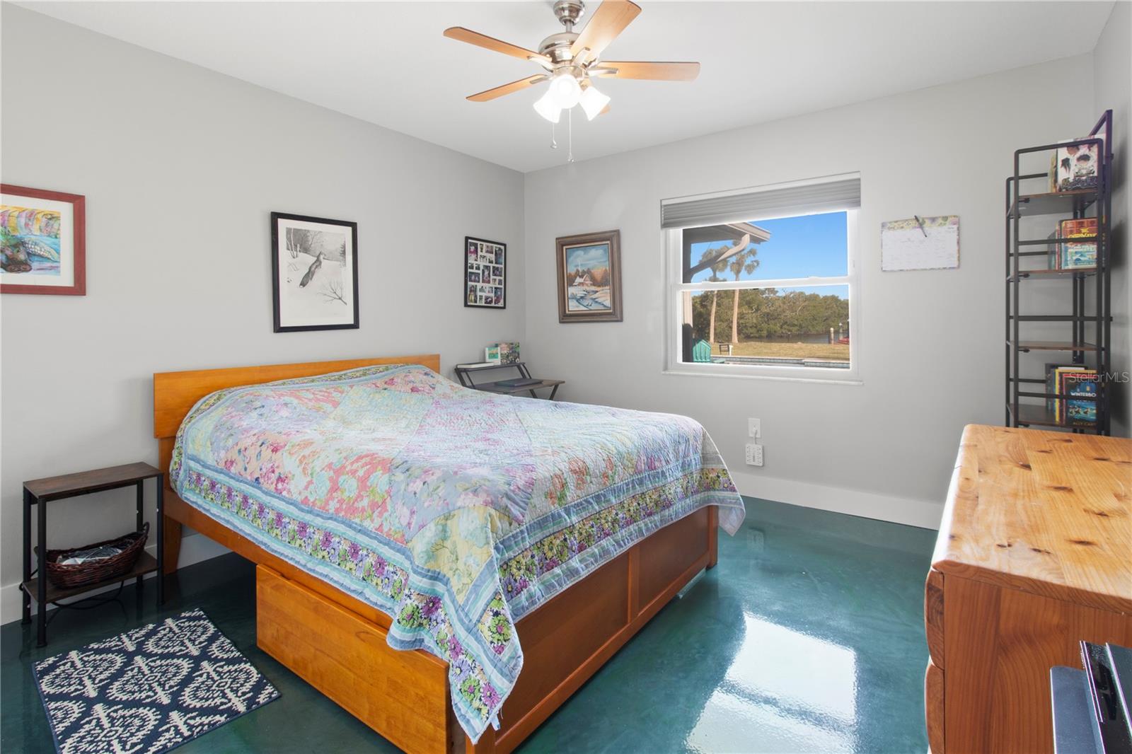 Image 26 of 33 For 2101 27th Avenue Boulevard W