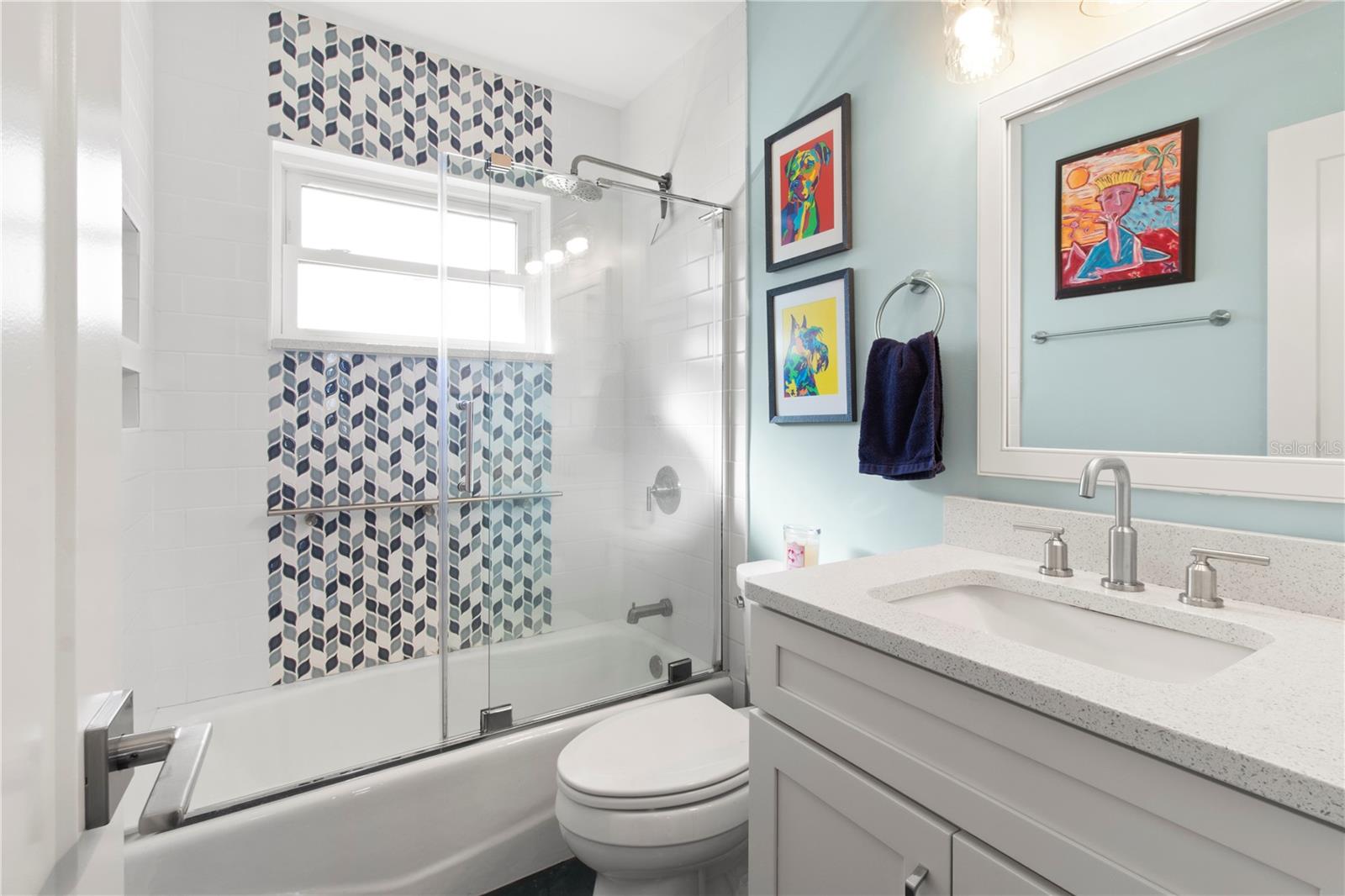 Image 28 of 33 For 2101 27th Avenue Boulevard W