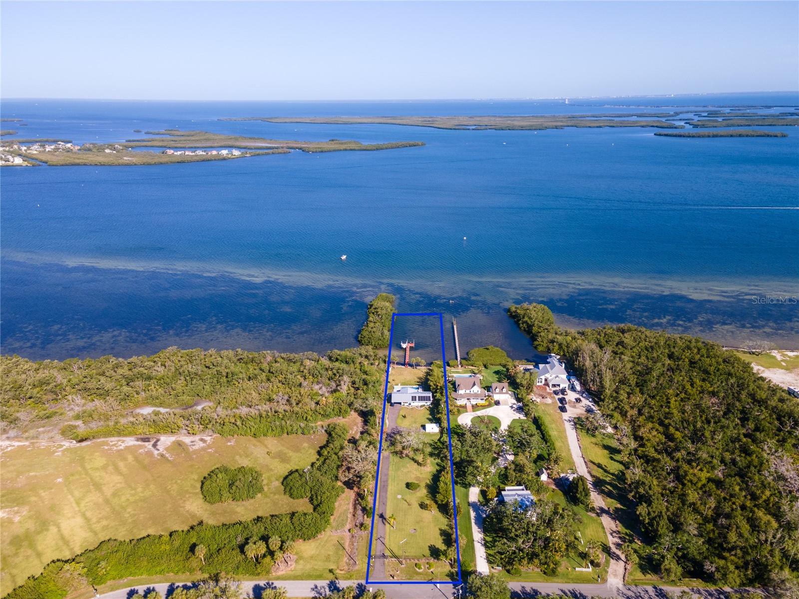 Image 4 of 33 For 2101 27th Avenue Boulevard W