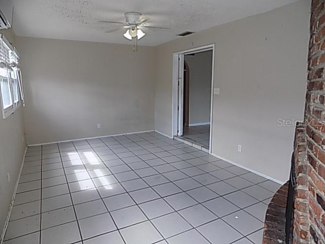 Image 11 of 17 For 3642 Dover Drive