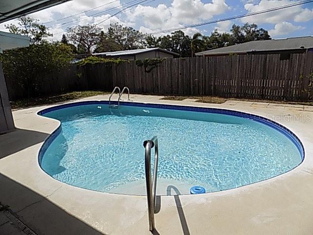 Image 2 of 17 For 3642 Dover Drive