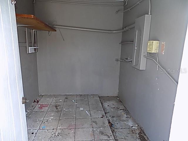 Image 5 of 17 For 3642 Dover Drive