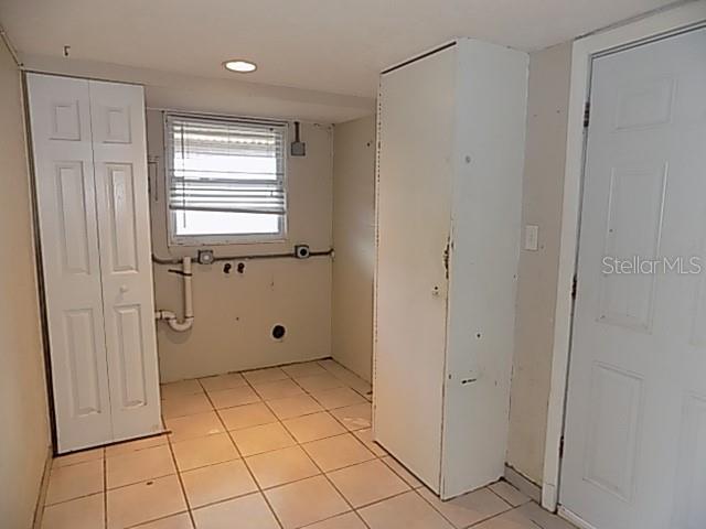 Image 7 of 17 For 3642 Dover Drive