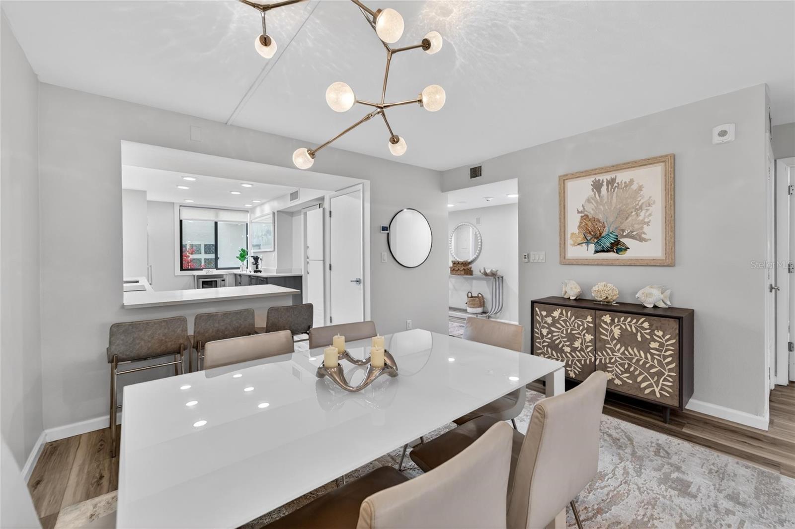 Image 15 of 64 For 828 Bayport Way 828