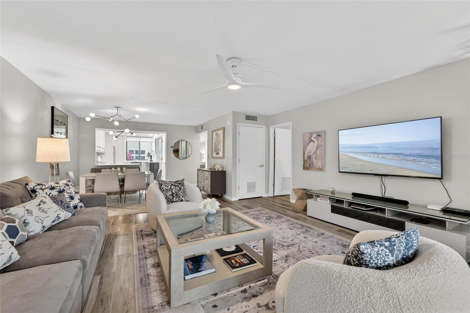 Image 22 of 64 For 828 Bayport Way 828