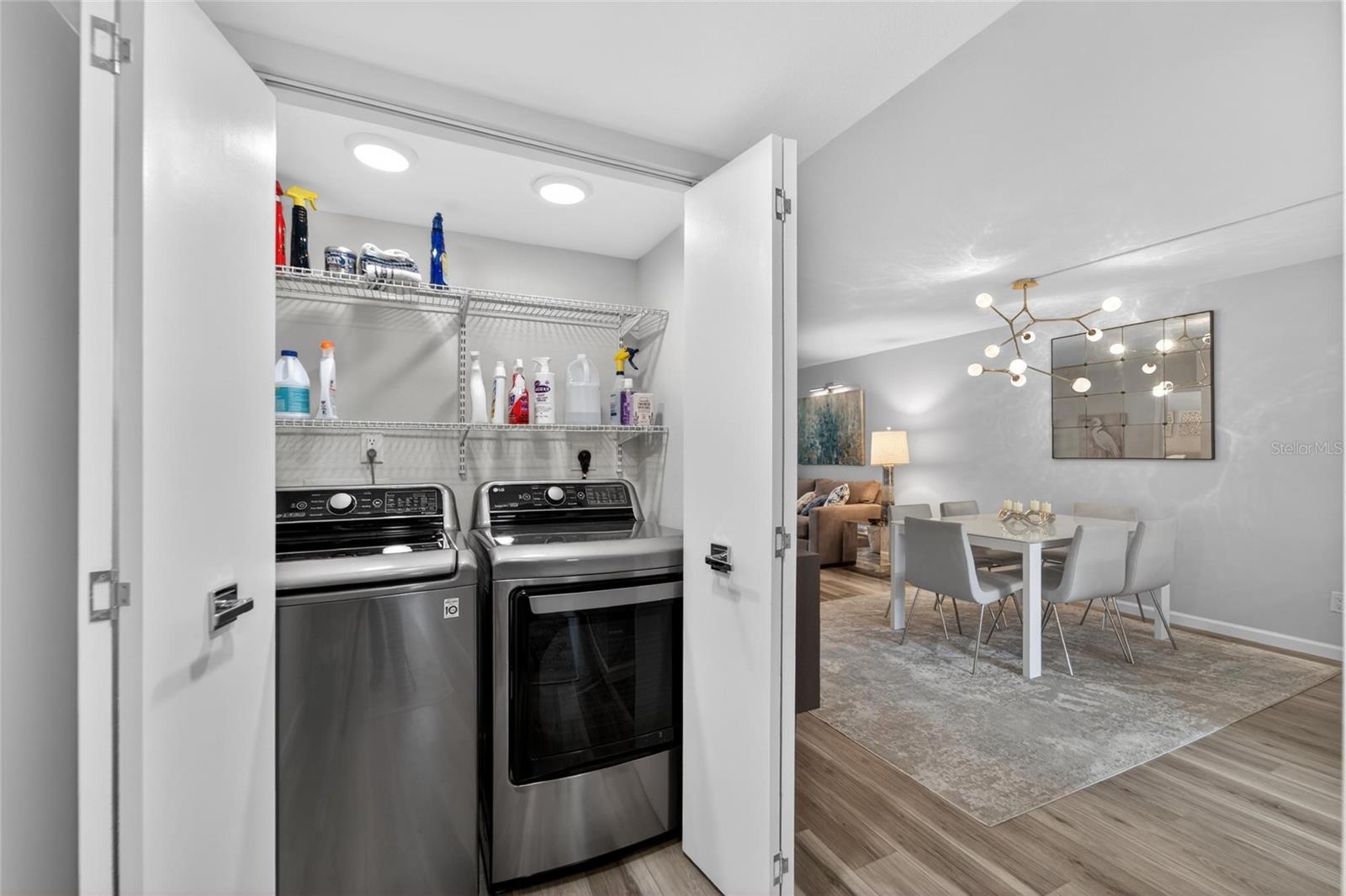 Image 23 of 64 For 828 Bayport Way 828