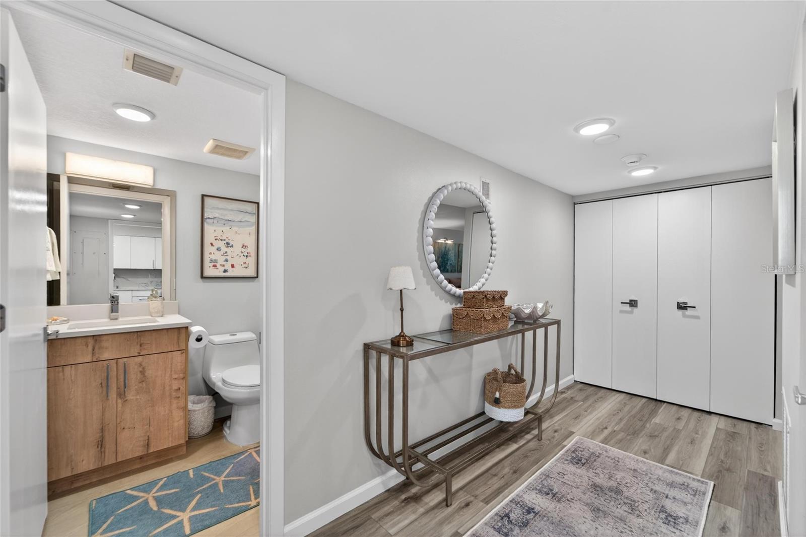 Image 6 of 64 For 828 Bayport Way 828