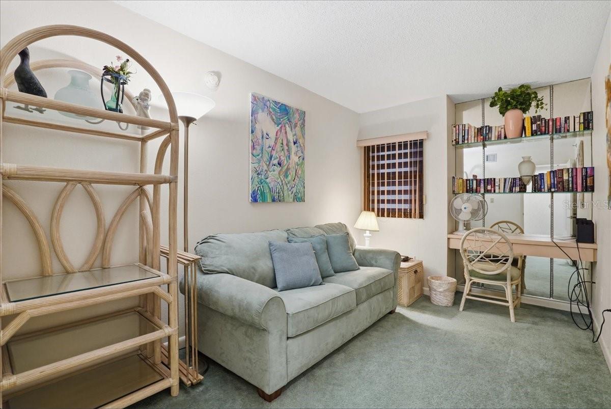 Image 40 of 44 For 5611 Gulf Of Mexico Drive 3