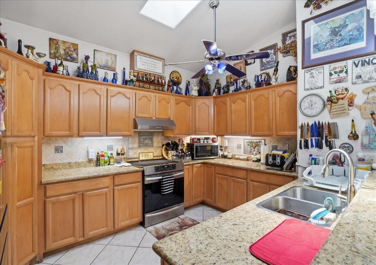 Image 14 of 47 For 6993 Manniz Road