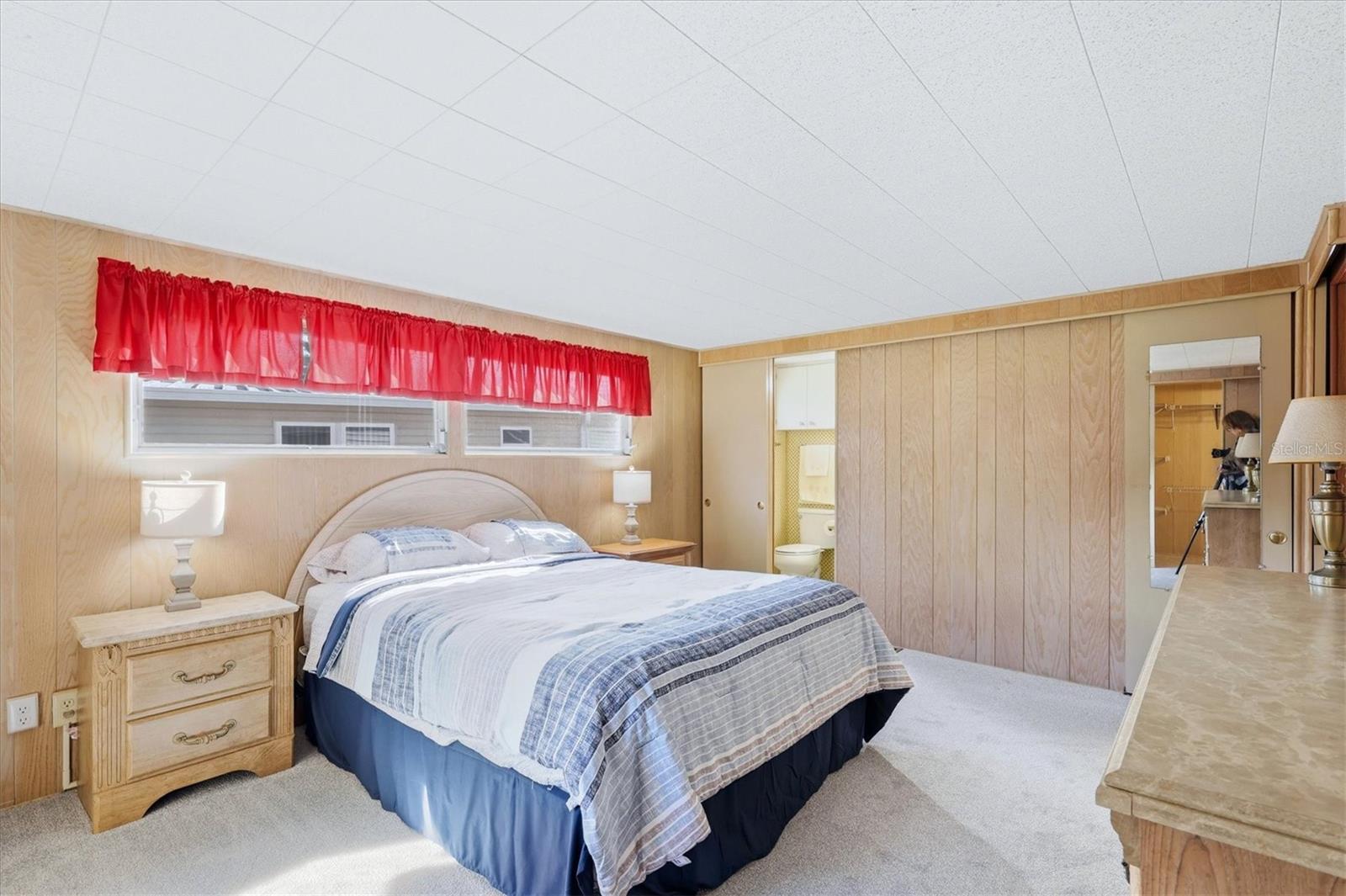 Image 14 of 48 For 1419 41st Avenue E