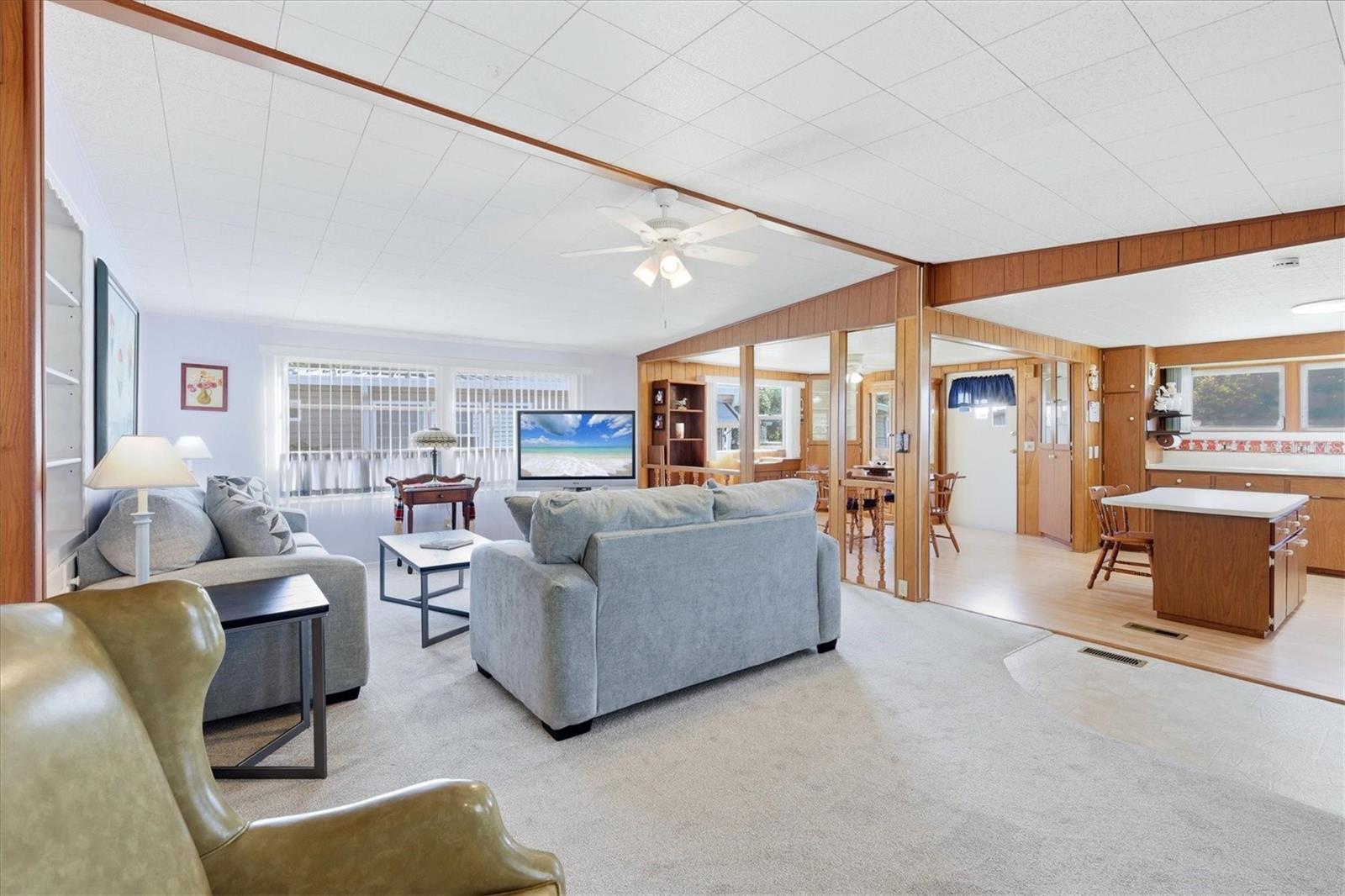 Image 7 of 48 For 1419 41st Avenue E