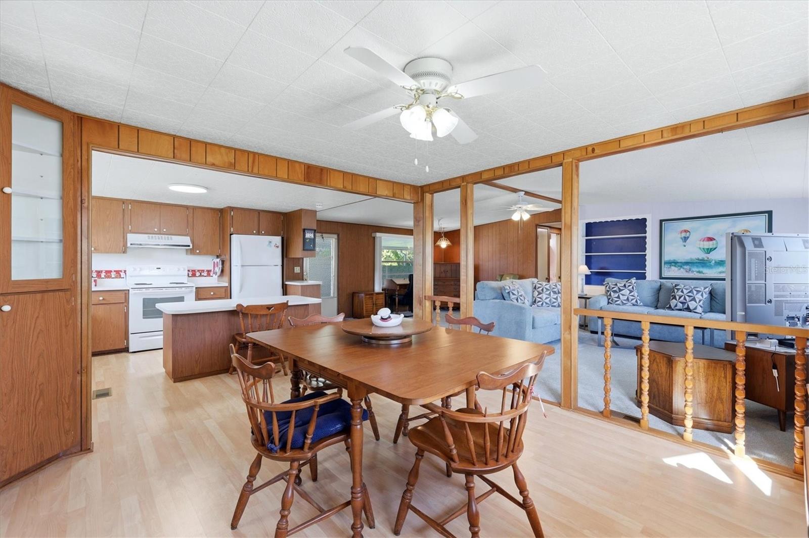 Image 8 of 48 For 1419 41st Avenue E