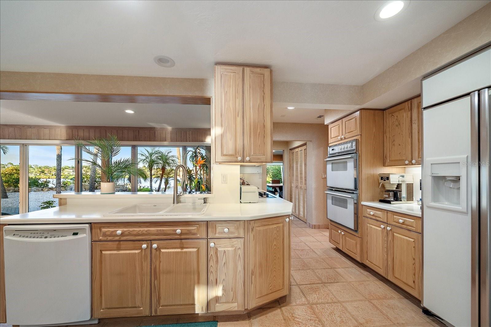 Listing photo id 21 for 756 Manasota Key Road