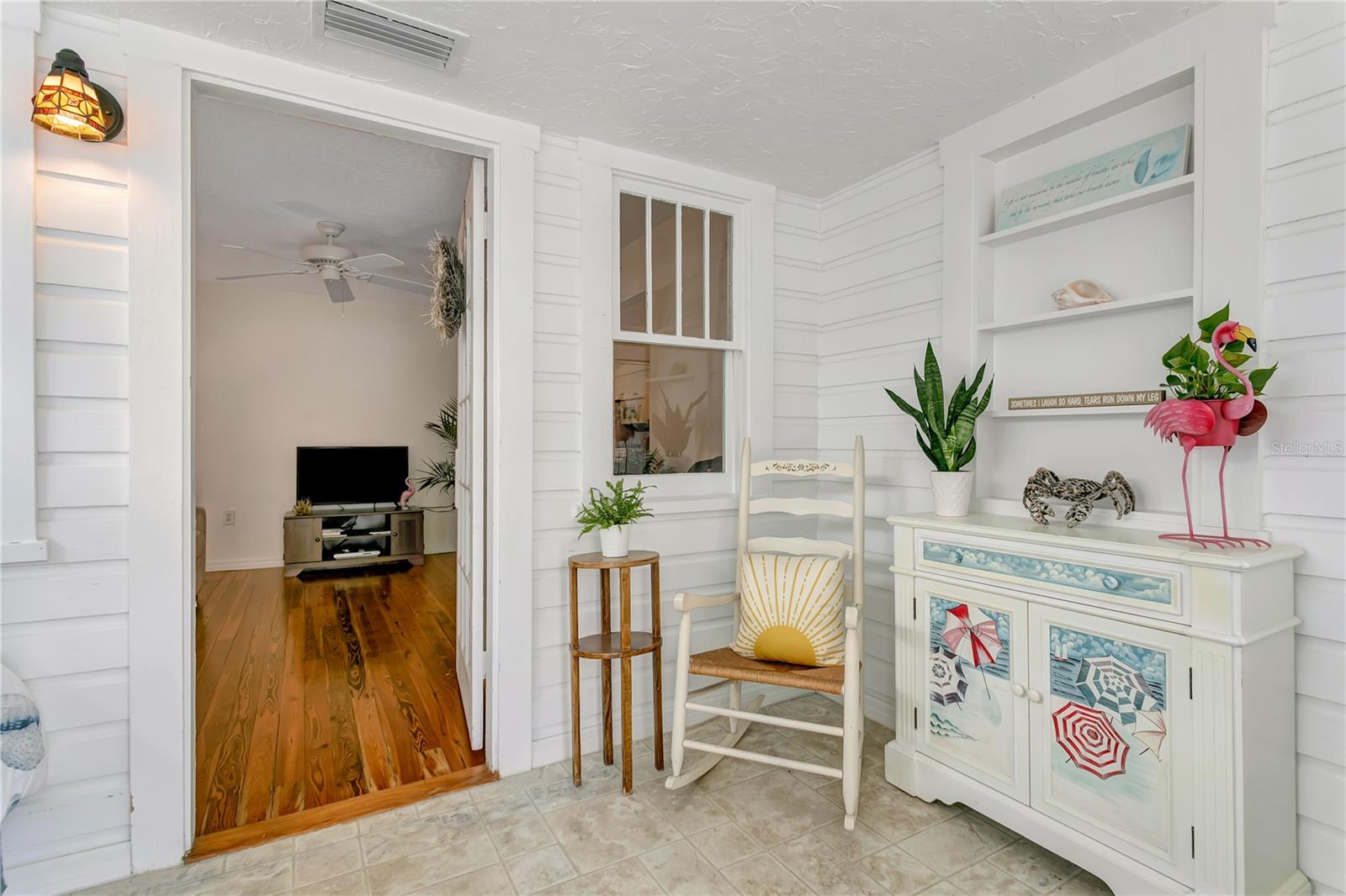 Image 4 of 40 For 14 Braden Castle Drive