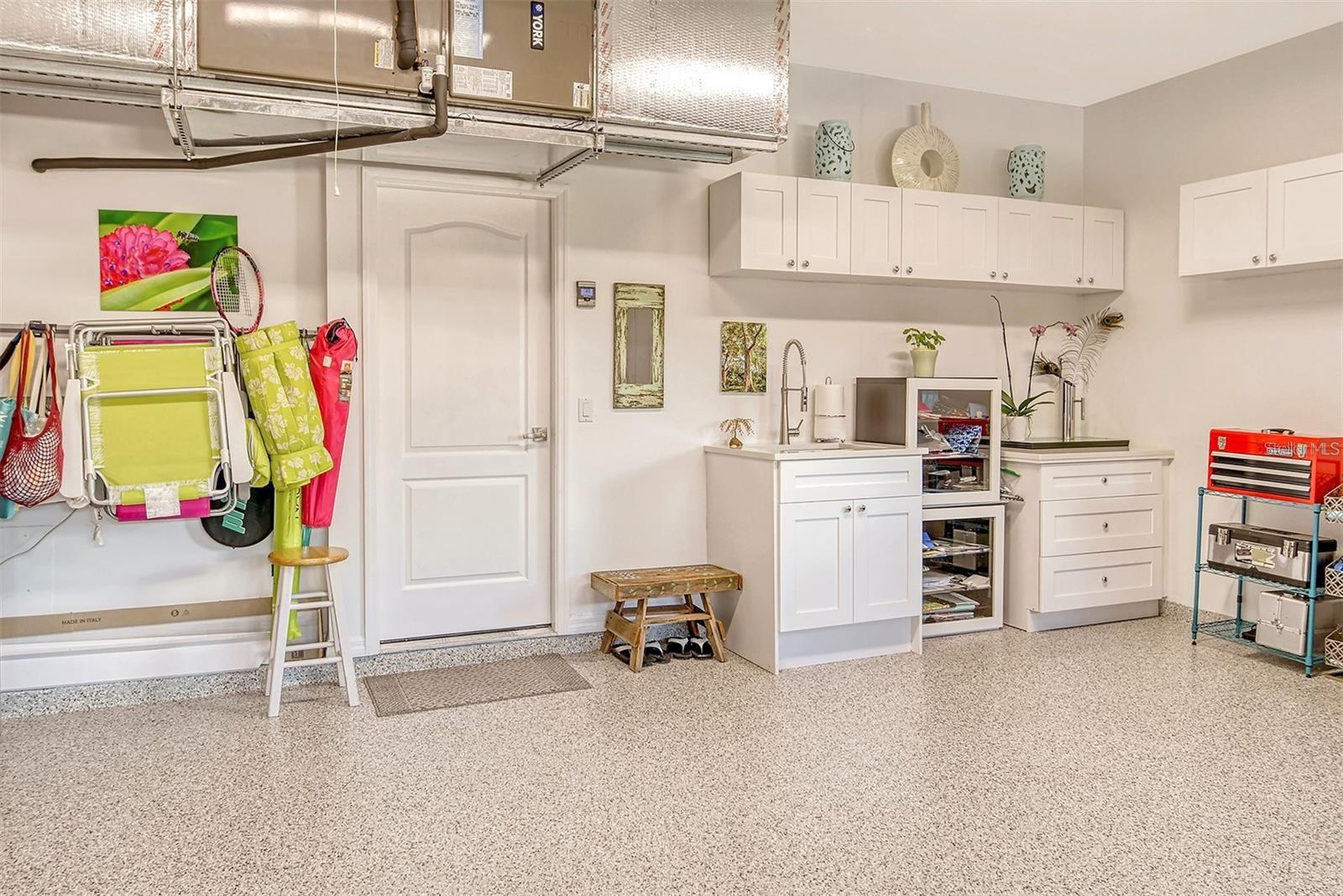 Listing photo id 50 for 7198 Del Lago Drive