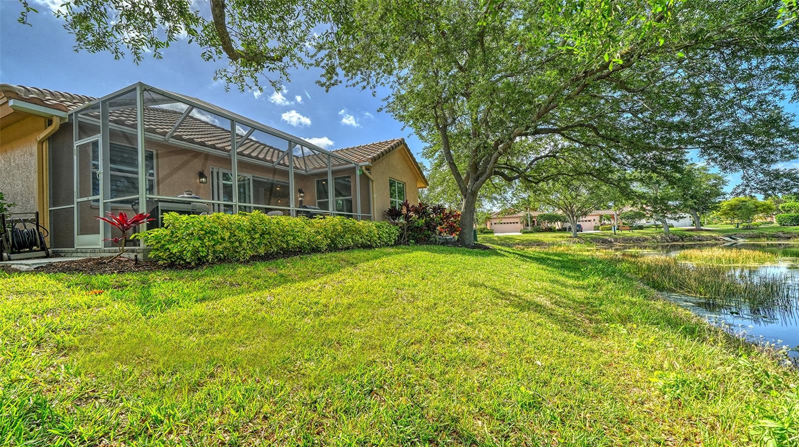 Listing photo id 60 for 7198 Del Lago Drive