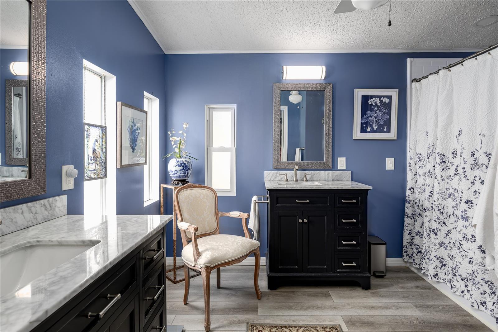 Image 18 of 46 For 8520 Countess Avenue Circle