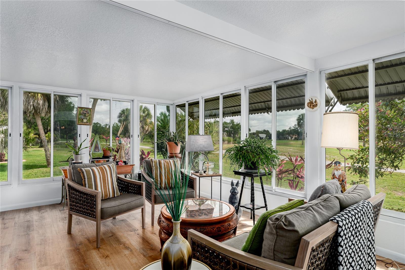 Image 4 of 46 For 8520 Countess Avenue Circle