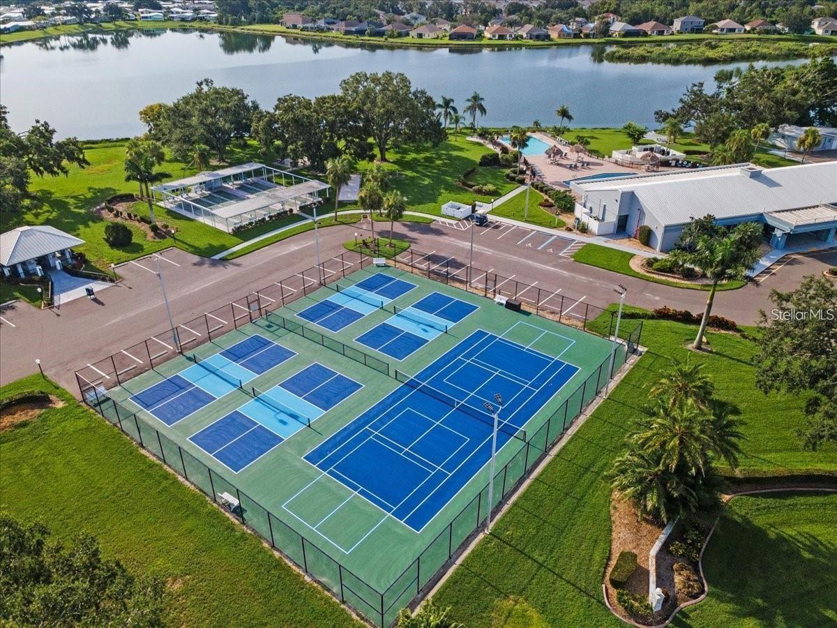 Image 41 of 46 For 8520 Countess Avenue Circle